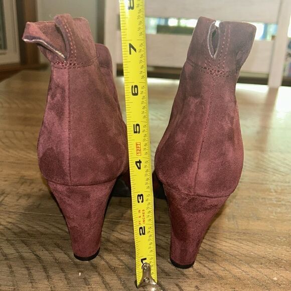 Carvela suede boots size 40 or size 7/7.5 - Picture 13 of 13